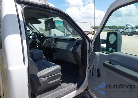 2013 Ford F-250 Xl из США, поврежденный, VIN 1FDBF2A63DEA36291